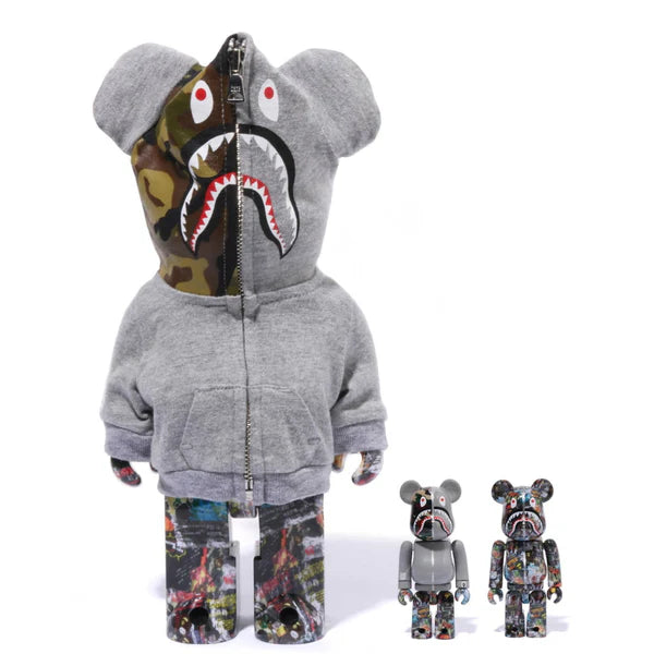 400% & 100% Bearbrick 3-delars set - BAPE(R) LEGACY CAMO SHARK (Grå version)