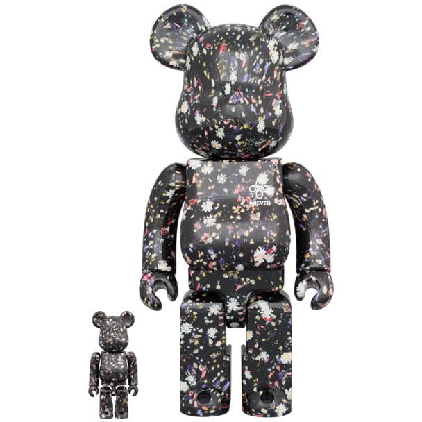 400% &amp; 100% Bearbrick set - Anever (Black) av Onward Kashiyama