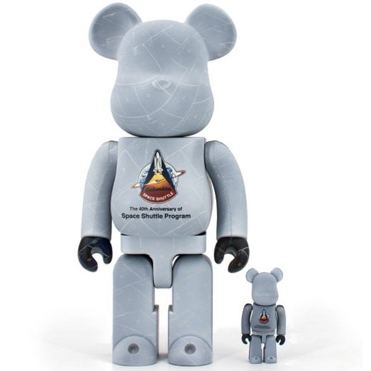 400 % &amp; 100 % Bearbrick Set - Space Shuttle Program (NASA)